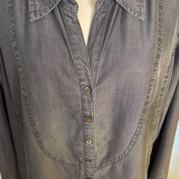 NIC+ZOE Slate Button-Up Blouse - Picture 4 of 8